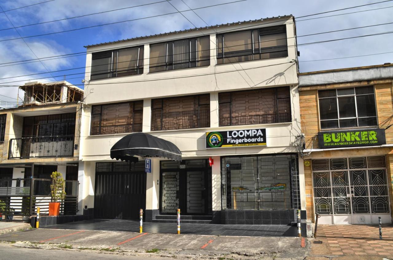 Hotel Alojate In Bogota Exterior photo